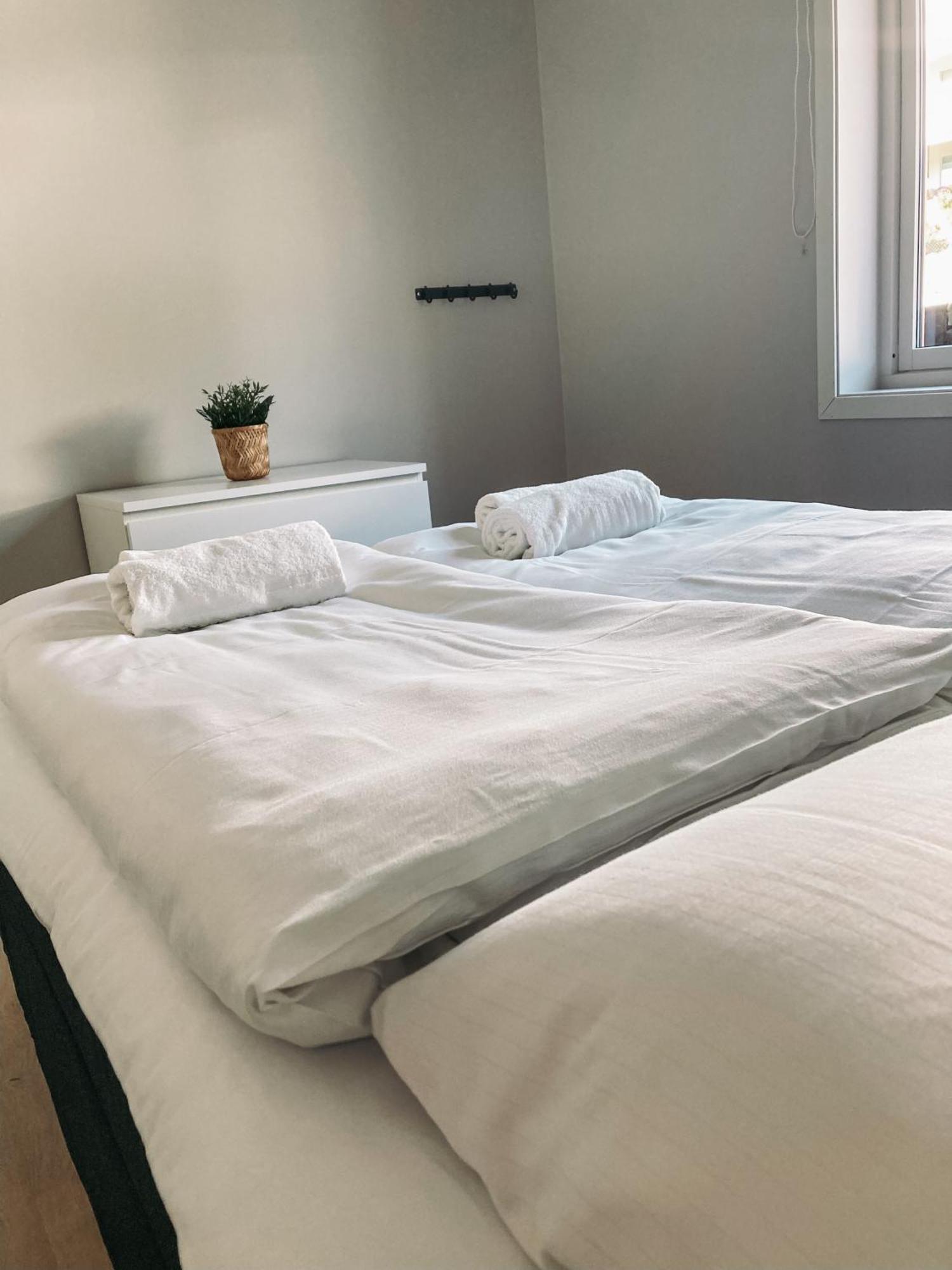 Preikestolen Panorama - Seaside Apartments Jorpeland Ngoại thất bức ảnh