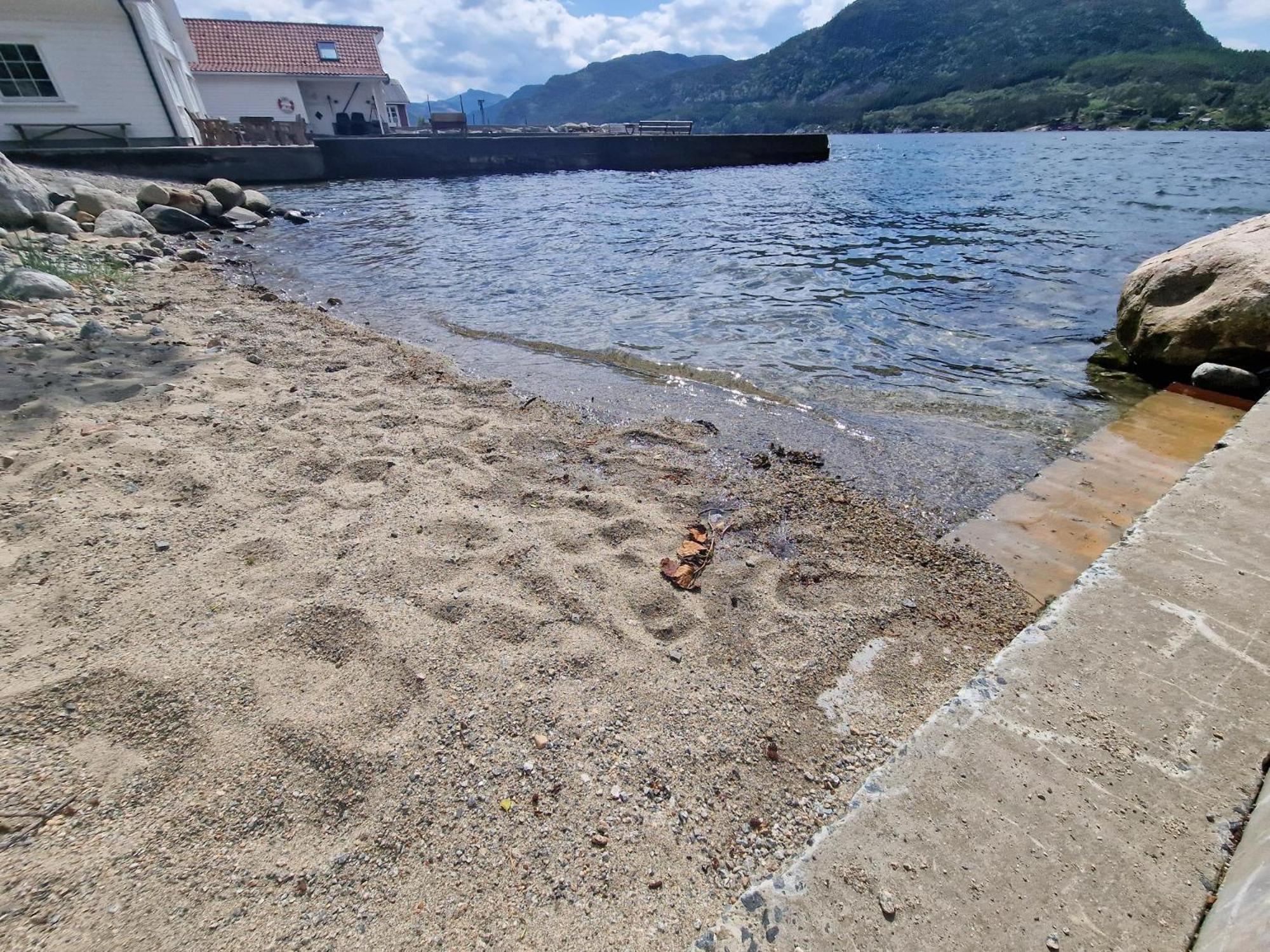 Preikestolen Panorama - Seaside Apartments Jorpeland Ngoại thất bức ảnh